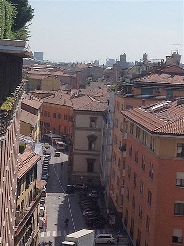 Bologna Center Town Acomodação com café da manhã Exterior foto